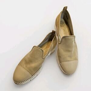 Paul‎ Green Daniella Leather Beige Loafers Sz 7.5 US Slip on Cap Toe Womens Shoe